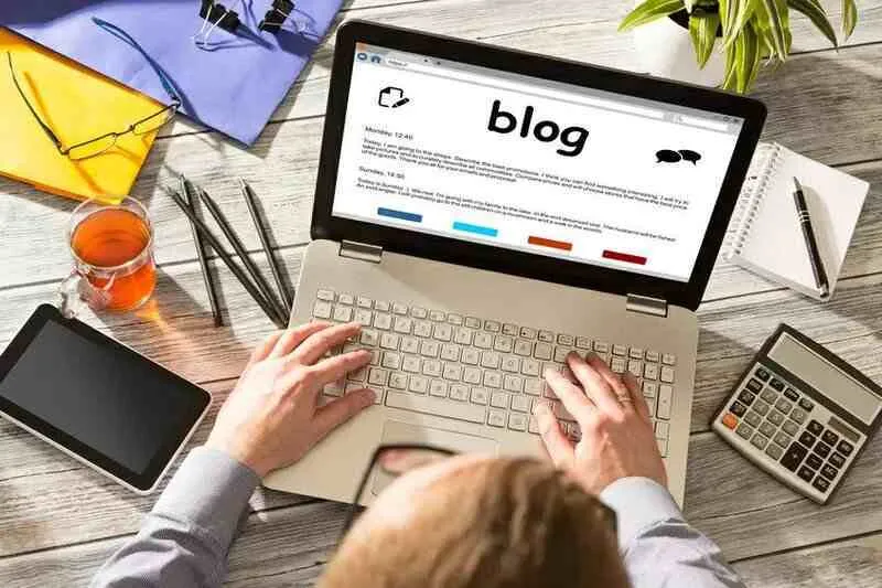 Bisnis Online Keuangan dengan Blogging, Peluang dan Strategi Sukses