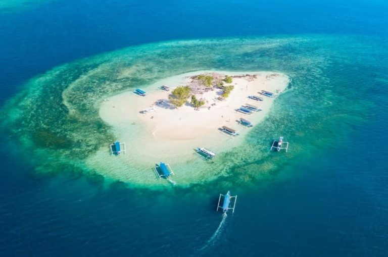 Menikmati Keindahan Pantai Gili Nanggu, Surga Tersembunyi di Lombok