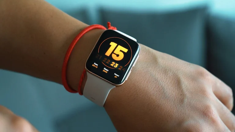 Smartwatch untuk Aktivitas Outdoor, Pilihan Terbaik Tahun 2025