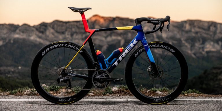 Trek Madone Gen 8, Revolusi Sepeda Balap yang Menggabungkan Kecepatan dan Aerodinamika